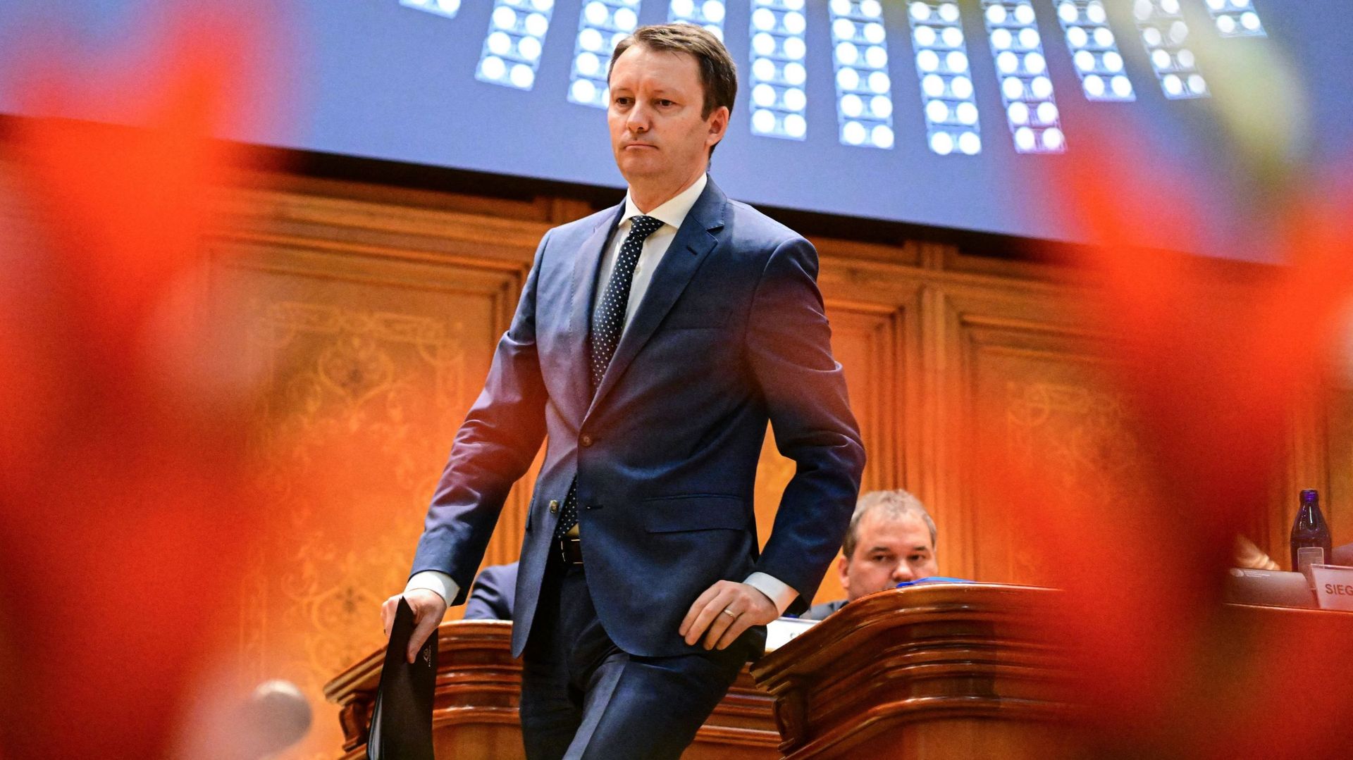 Roumanie : le Parlement rejette le gouvernement proposé par Siegfried Mureșan