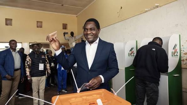 Zambie : Hakainde Hichilema réélu pour un second mandat